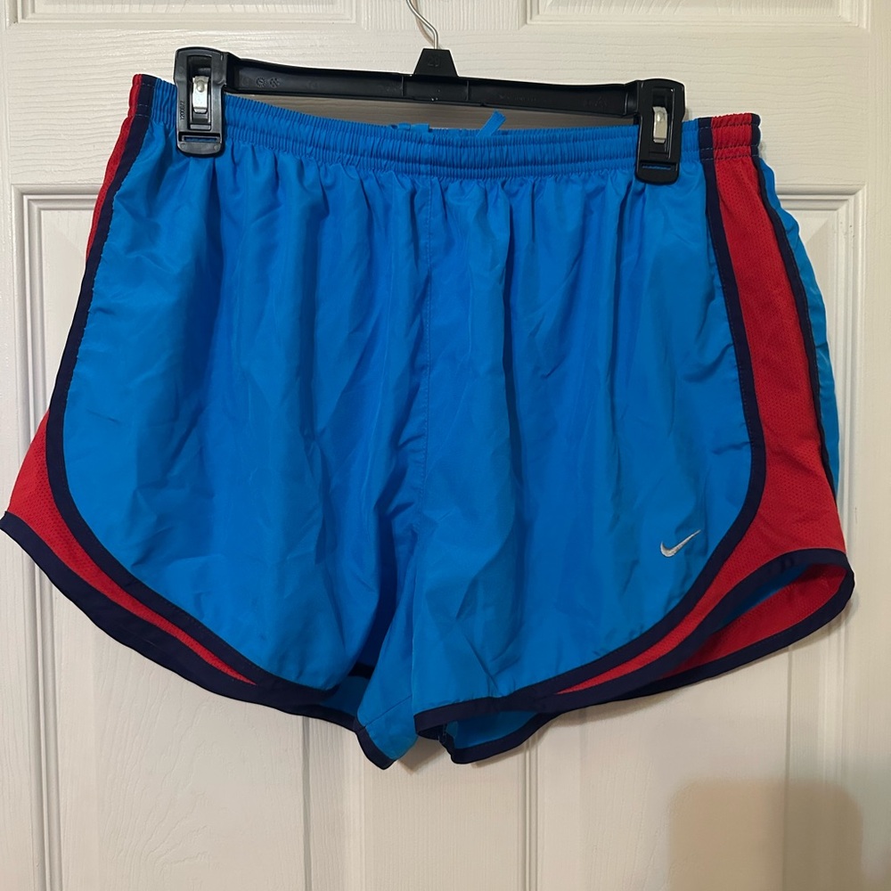 GUC Nike Tempo Short